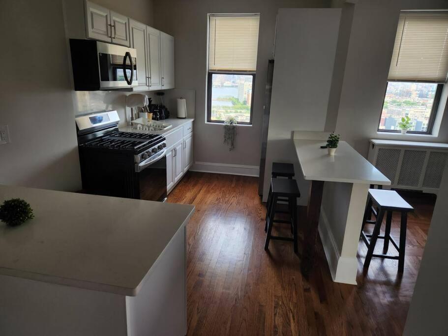 ユニオンシティElegant 2 Bed Gem! Mins From Nycアパートメント エクステリア 写真