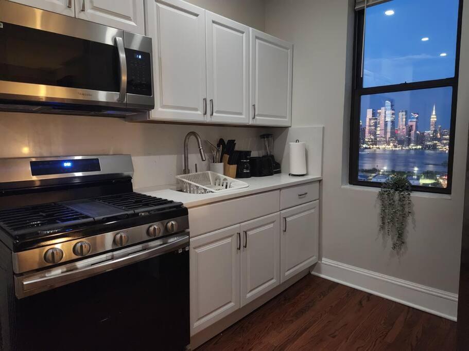 ユニオンシティElegant 2 Bed Gem! Mins From Nycアパートメント エクステリア 写真